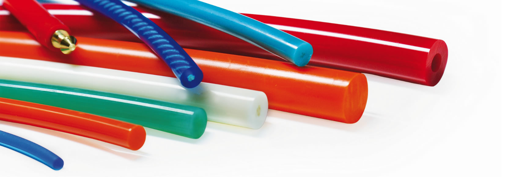 Elastic belts for industry